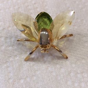Swarovski Crystal Paradise Brooch Akima Fly/Moth/Bug